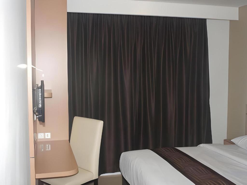 Guest House Nozz Semarang Exterior photo